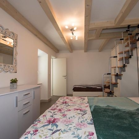 Sun Apartment Дубровник Екстериор снимка
