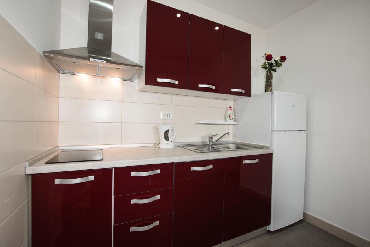 Sun Apartment Дубровник Екстериор снимка