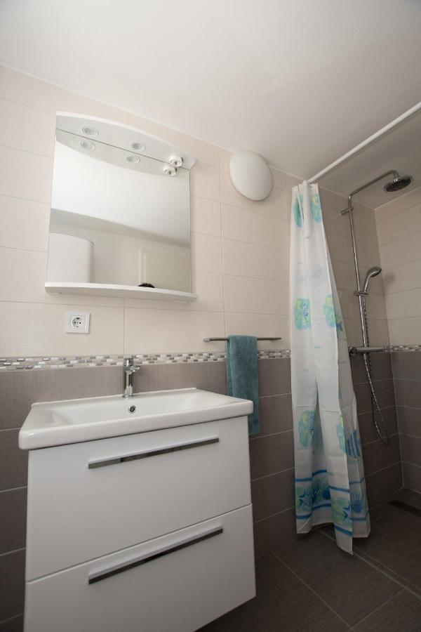 Sun Apartment Дубровник Екстериор снимка